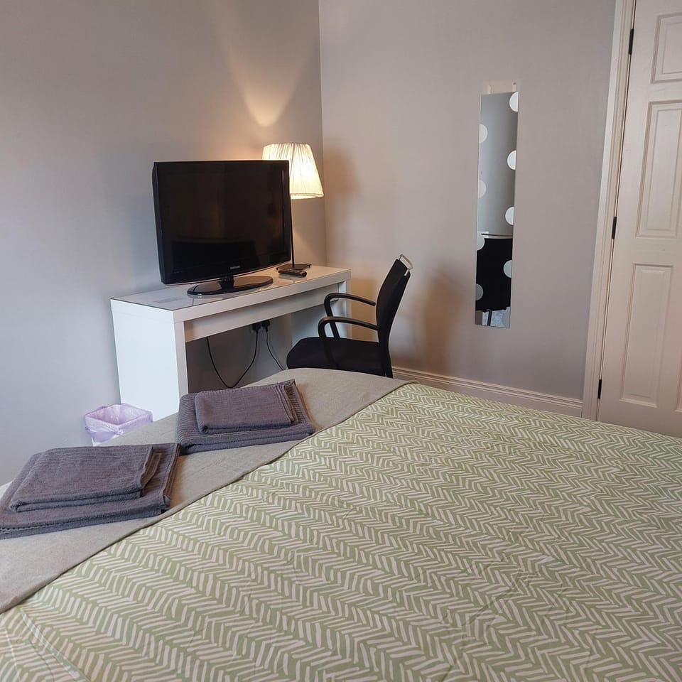 Lawnbrook Town House Bed and Breakfast in Belfast
