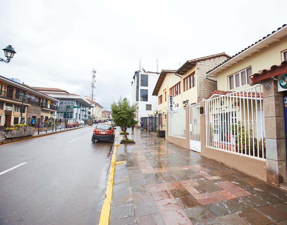 Property building, Facade/entrance