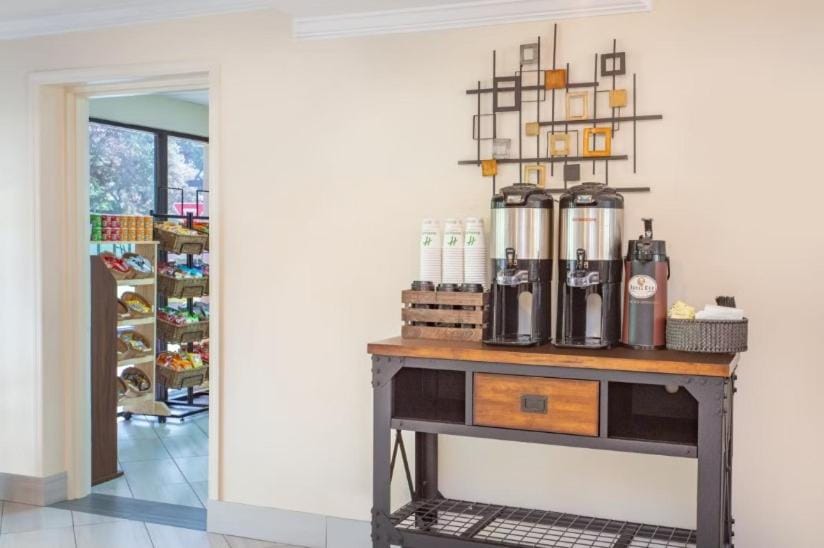 Holiday Inn & Suites Boca Raton - North Hotel in Boca Raton
