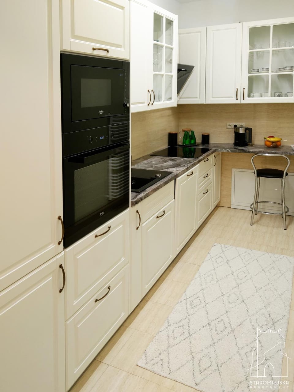 Kitchen or kitchenette, minibar, stove, stove, kitchen, kitchen
