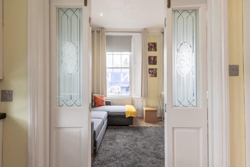 Stunning Bright flat Apartment in London Borough of Islington