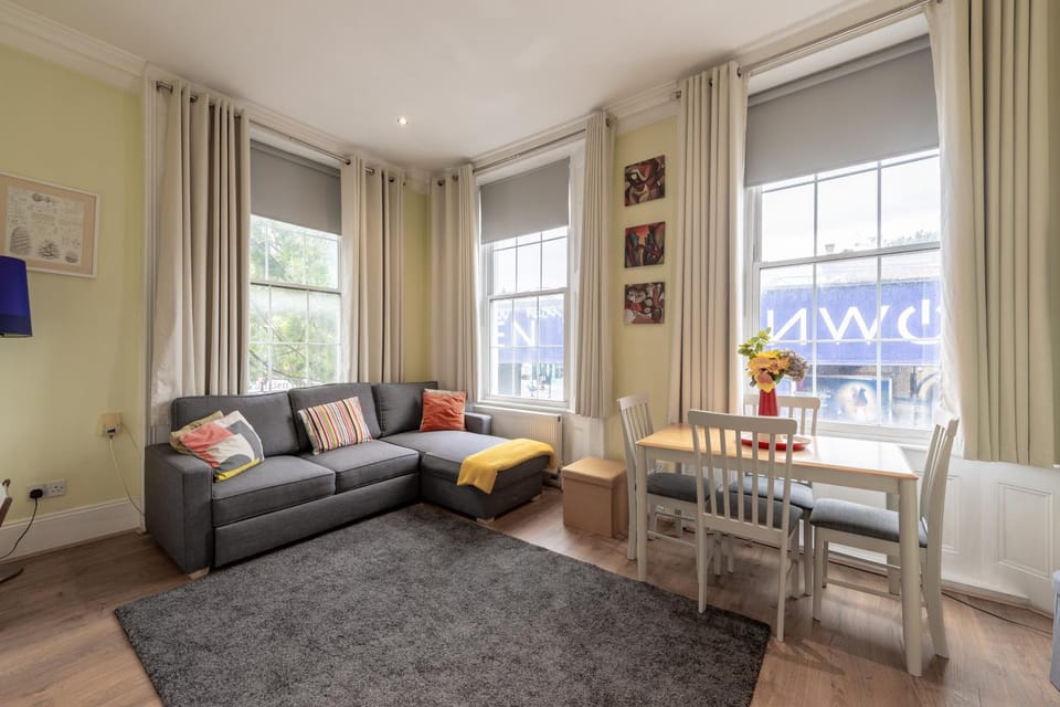 Stunning Bright flat Apartment in London Borough of Islington