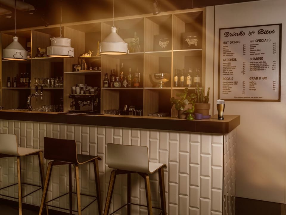 Lounge or bar