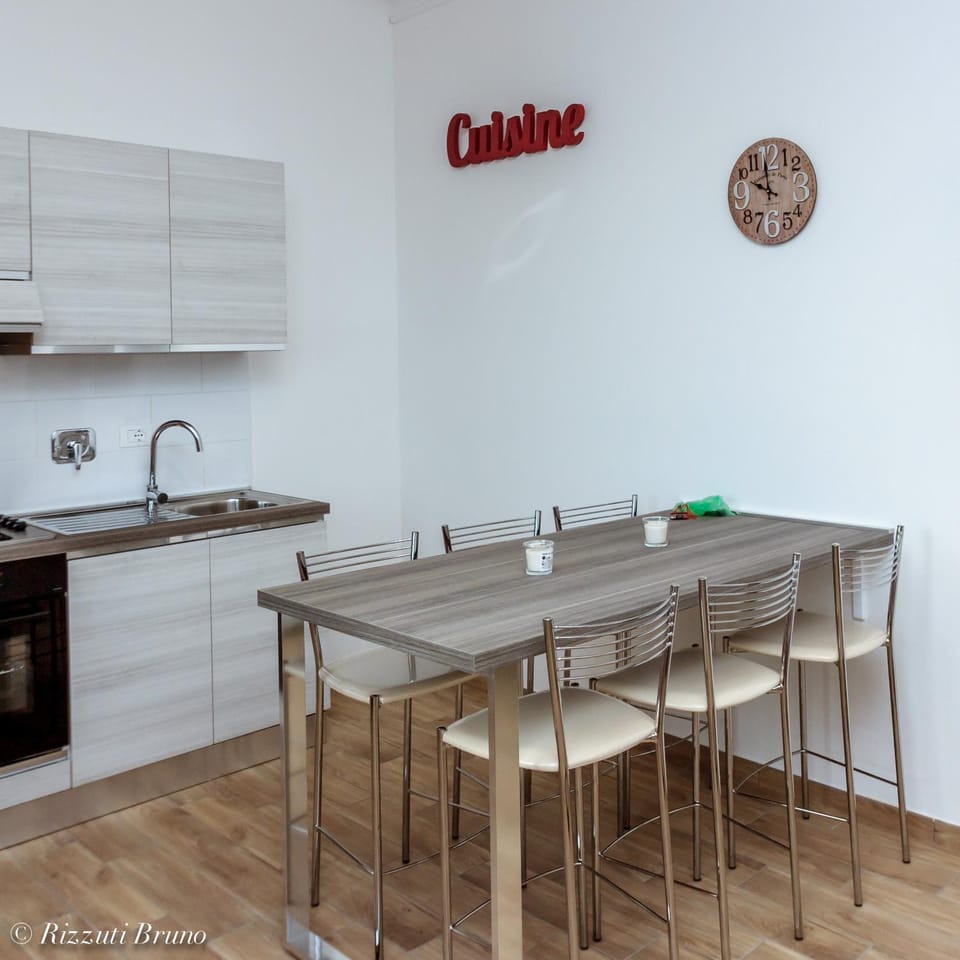 Happy House Apartment in Savona