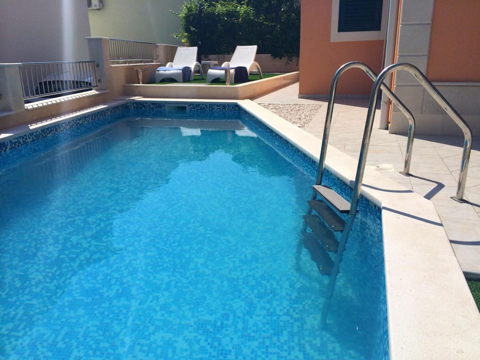 Pool view, Swimming pool, Swimming pool