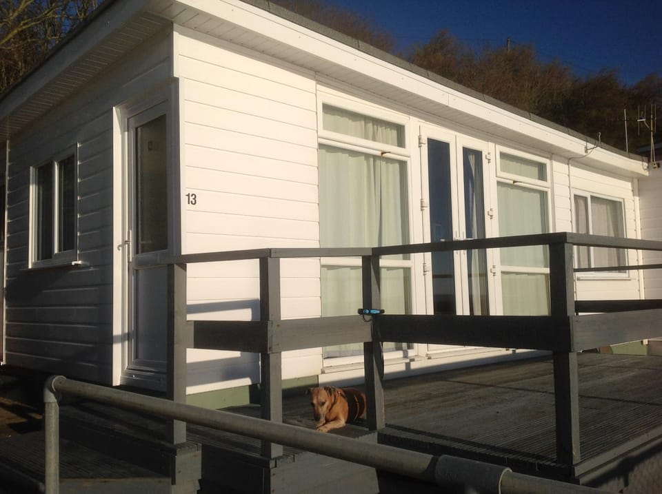 Sail Away Holiday Villa Chalet in Ventnor