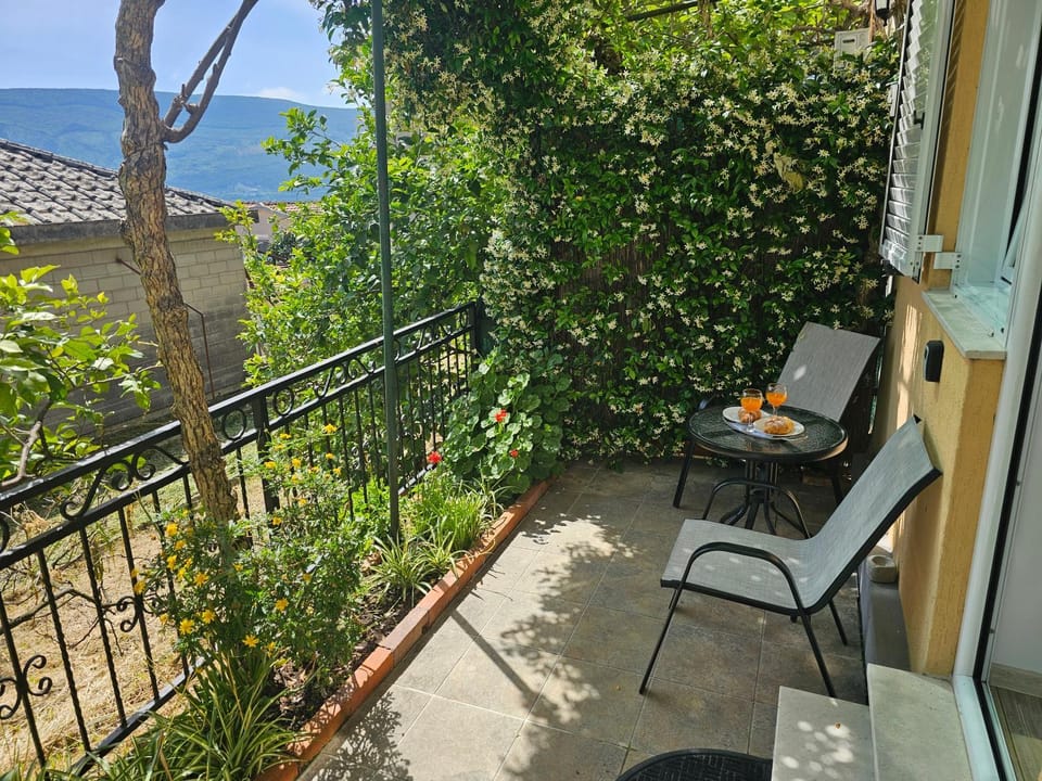 City Center Apartment-Old Town Terrace retreat Apartment in Montenegro