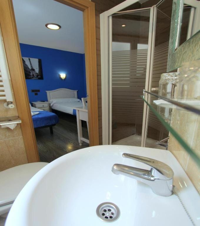 Hostal Regio Bed and Breakfast in Centro