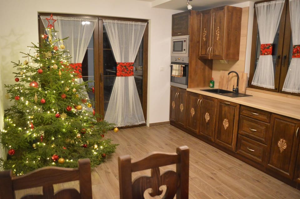 Communal kitchen