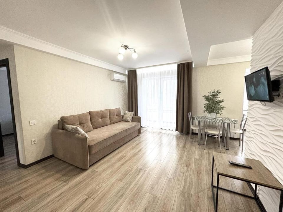 TV and multimedia, Living room, air conditioner