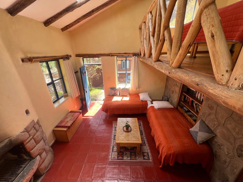 Living room, Photo of the whole room