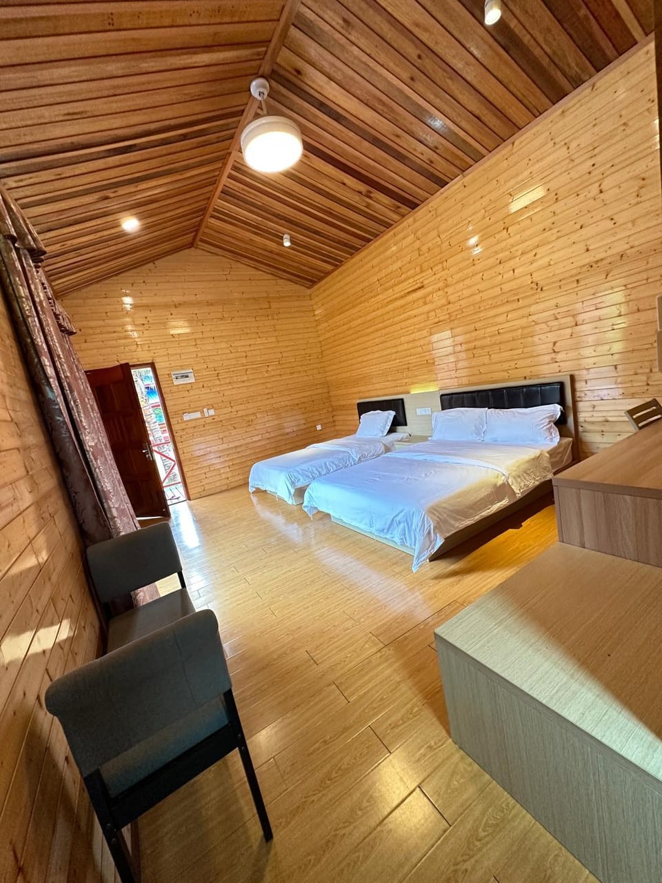 Coconut Garden Resort仙本那顺德人家棕榈园 Resort in Sabah