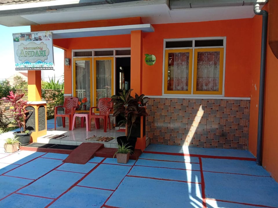 Homestay Andari House in Batu
