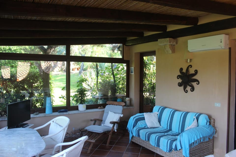 Sea View Eden Villa in Sardinia