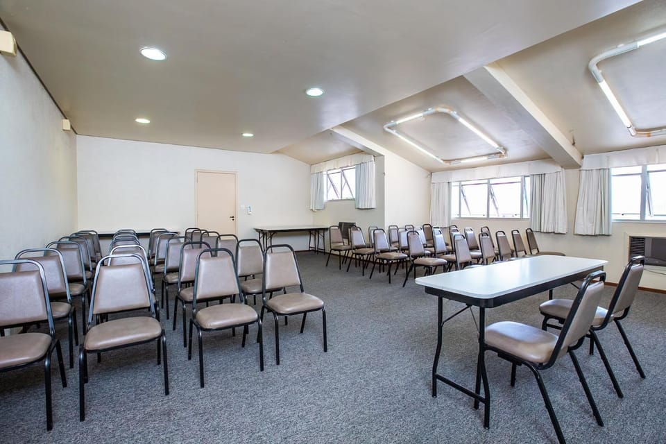 Meeting/conference room