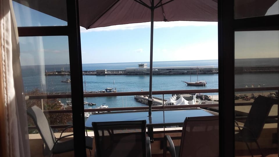 Balcony/Terrace, Landmark view, Sea view
