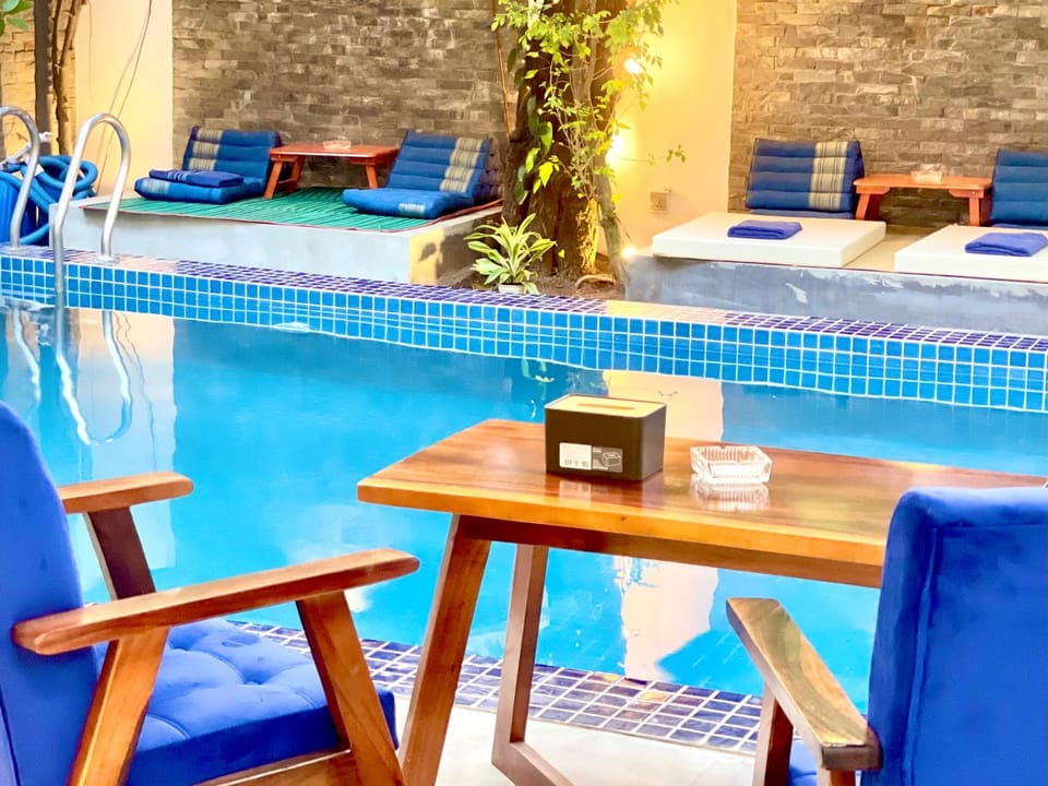 Seating area, Pool view, Swimming pool, Swimming pool