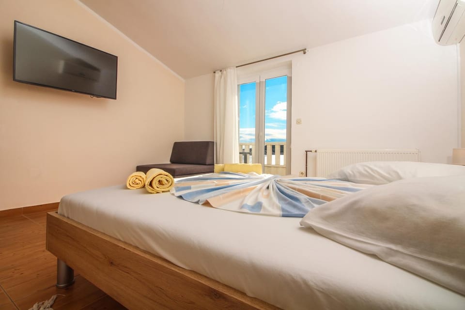 Bedroom, Sea view