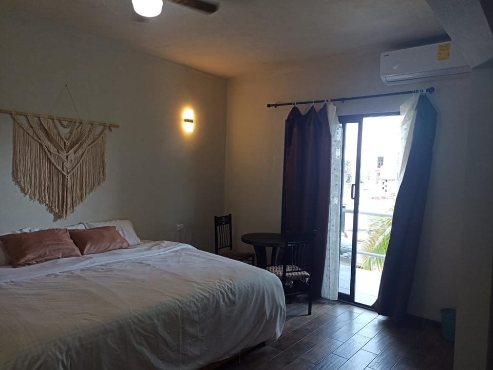 Bed, Balcony/Terrace, Bedroom, air conditioner