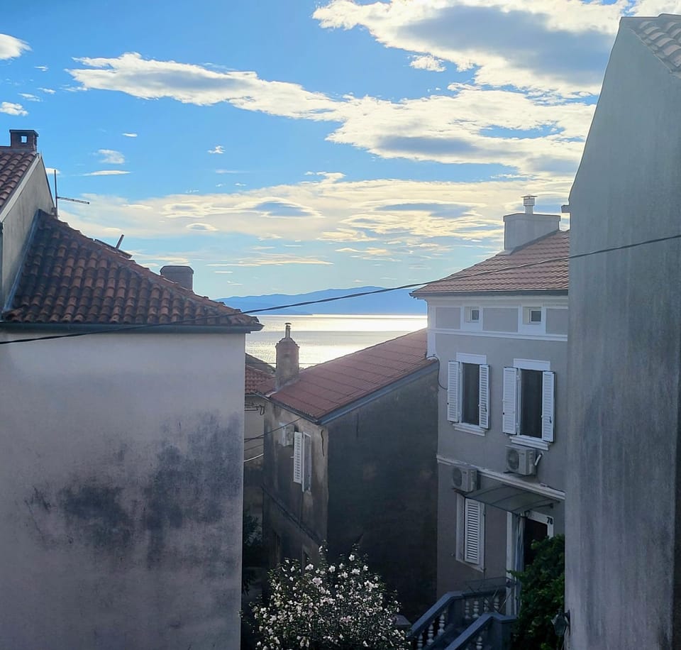 Bedroom, Sea view, Quiet street view