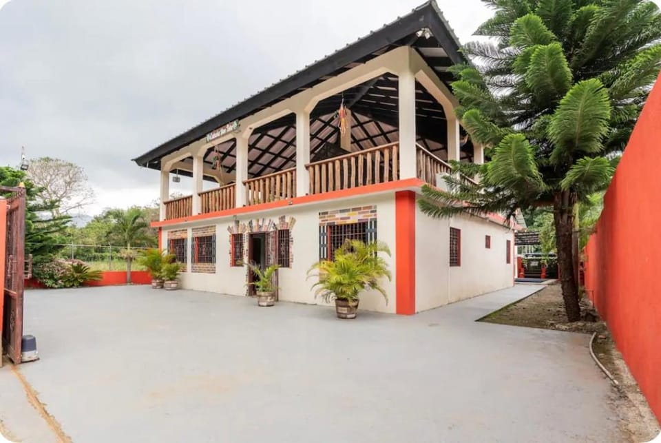 Cabaña Don Tobo Jarabacoa RD House in Jarabacoa
