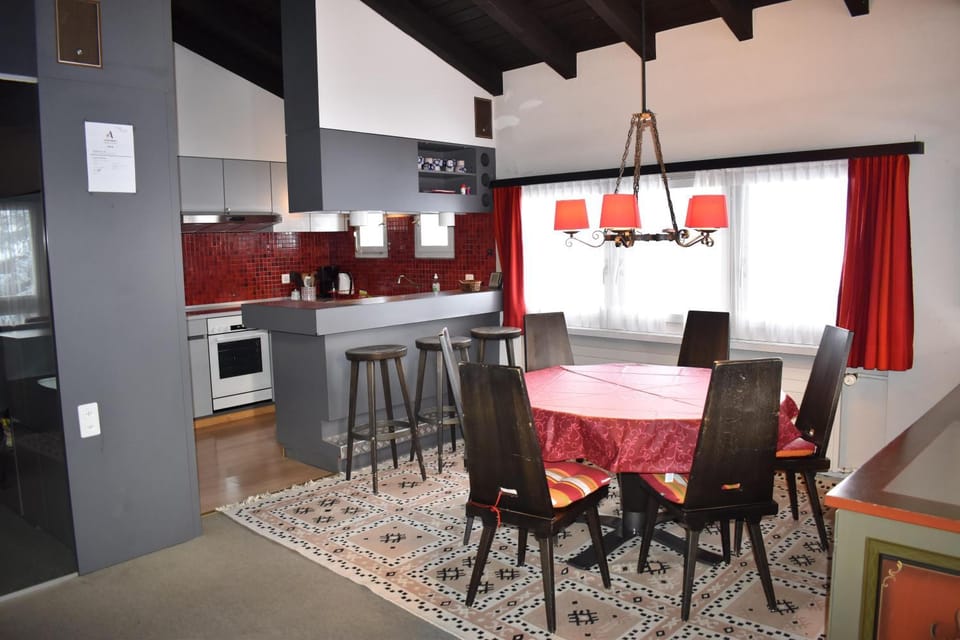 Arp (470 Bä) OG Apartment in Canton of Grisons