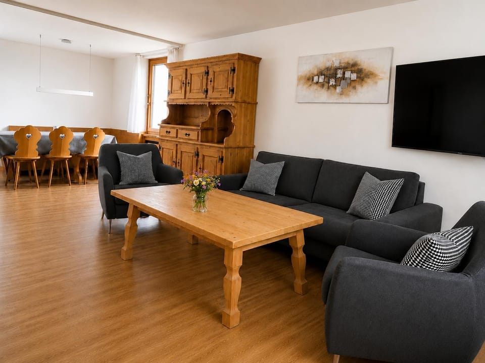 Ulrike (709 Sh) House in Lantsch/Lenz