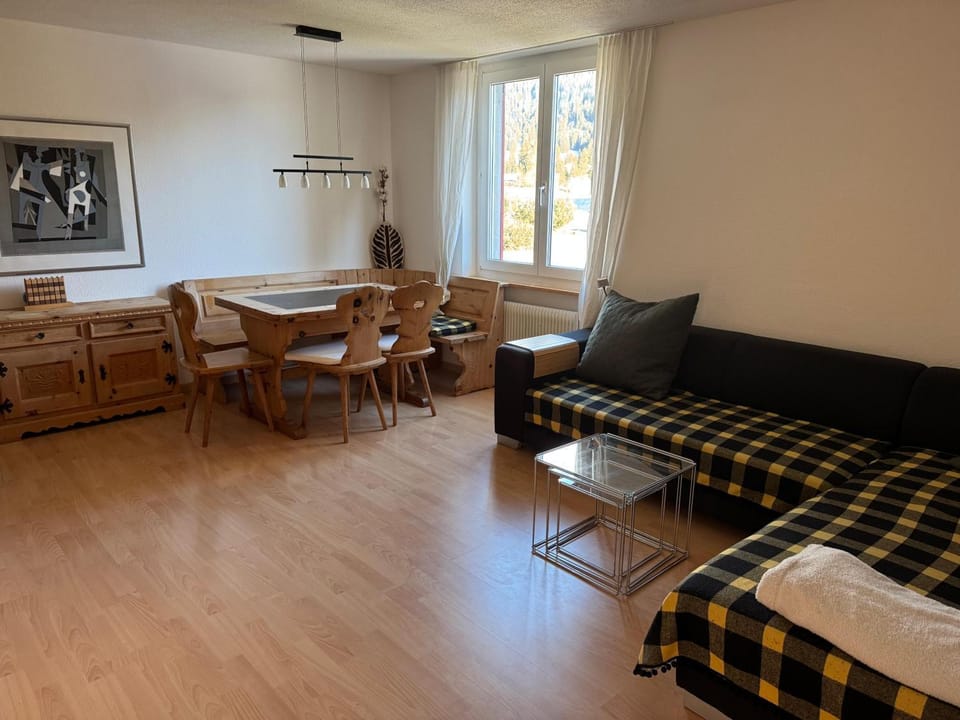 Selva B (372 Gr) Apartment in Canton of Grisons
