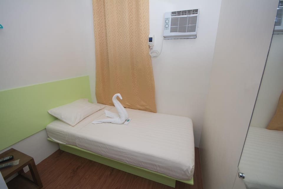 Sulit Budget Hotel near Dgte Airport Citimall Hotel in Dumaguete