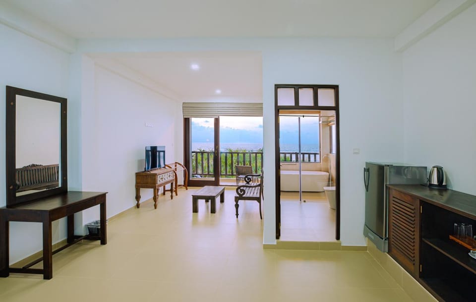 Natural landscape, View (from property/room), Balcony/Terrace, Sea view