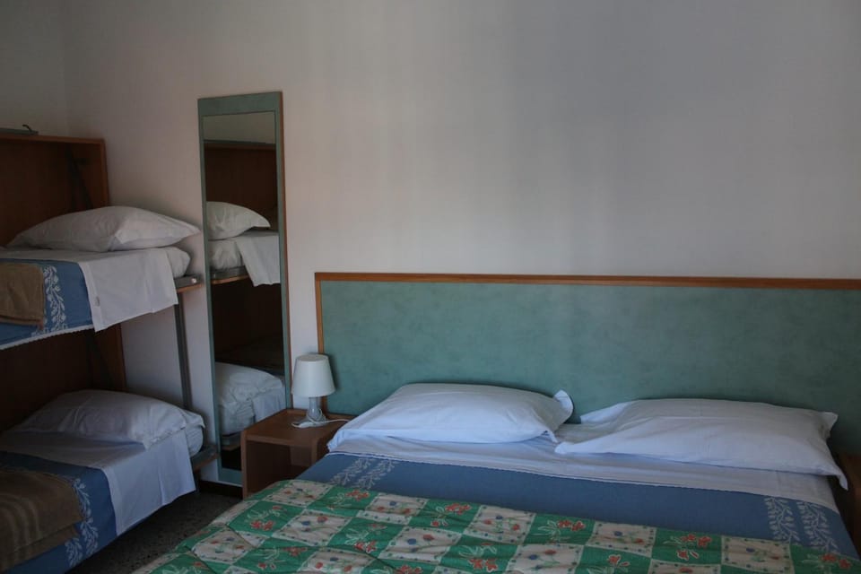 Pensione Fiorella Rimini Hotel in Rimini