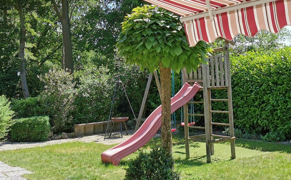 BBQ facilities, Children play ground, Garden, Area and facilities