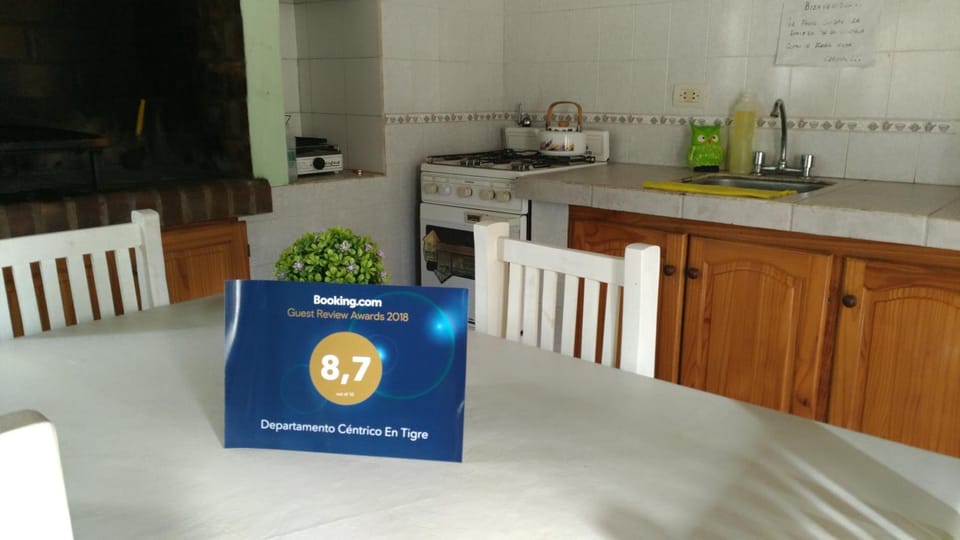 Departamento céntrico en Tigre Apartment in Tigre