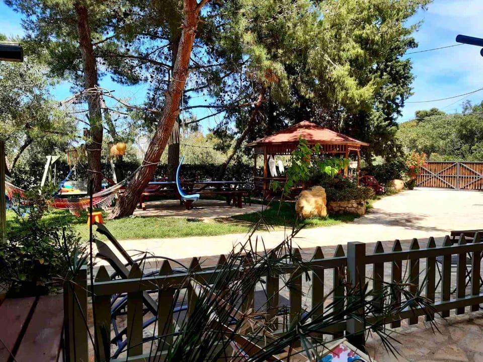 Patio, Restaurant/places to eat, Breakfast