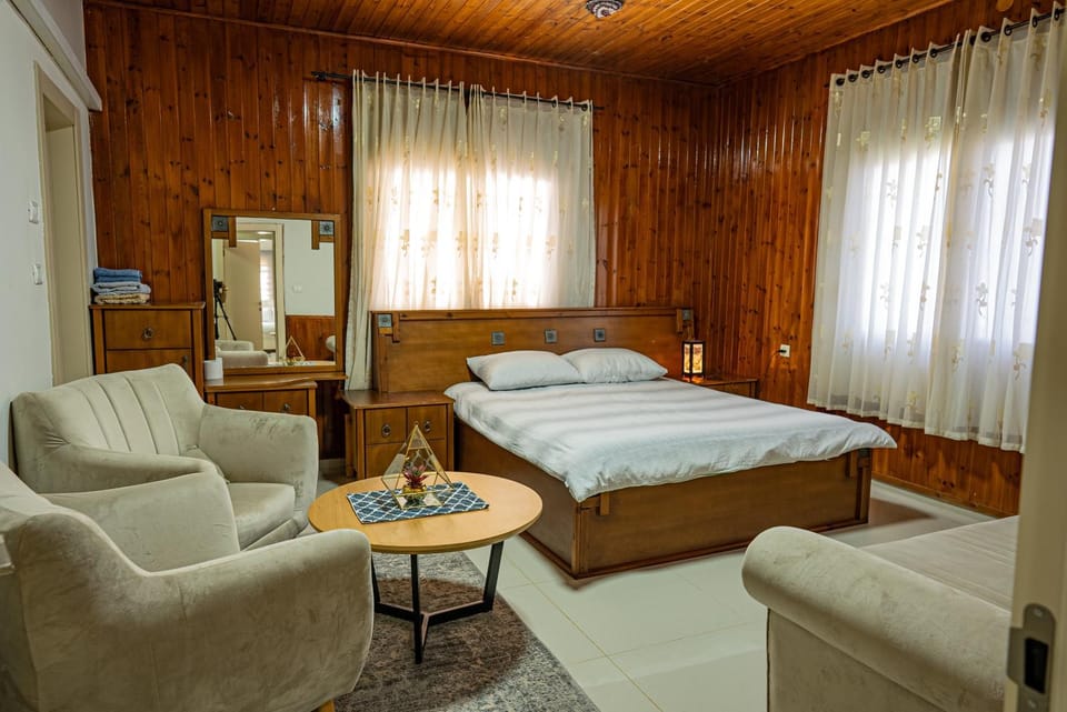 toptop1 Bed and Breakfast in North District