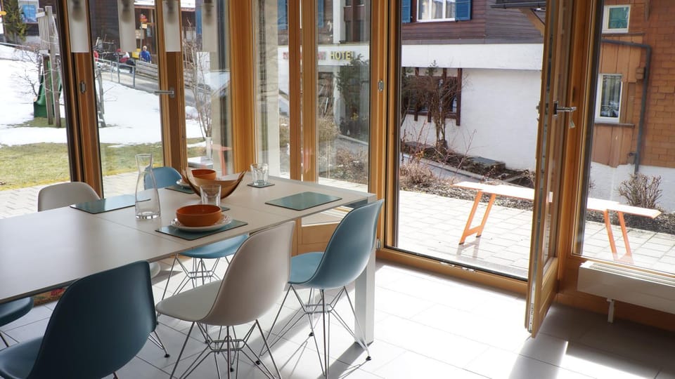 Balcony/Terrace, Dining area