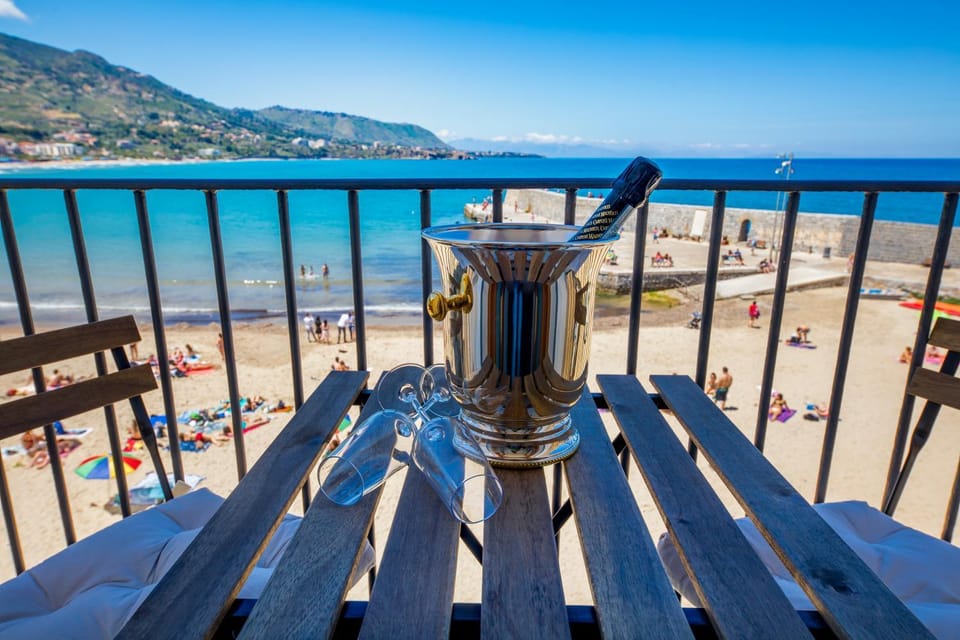 Sea view, Drinks