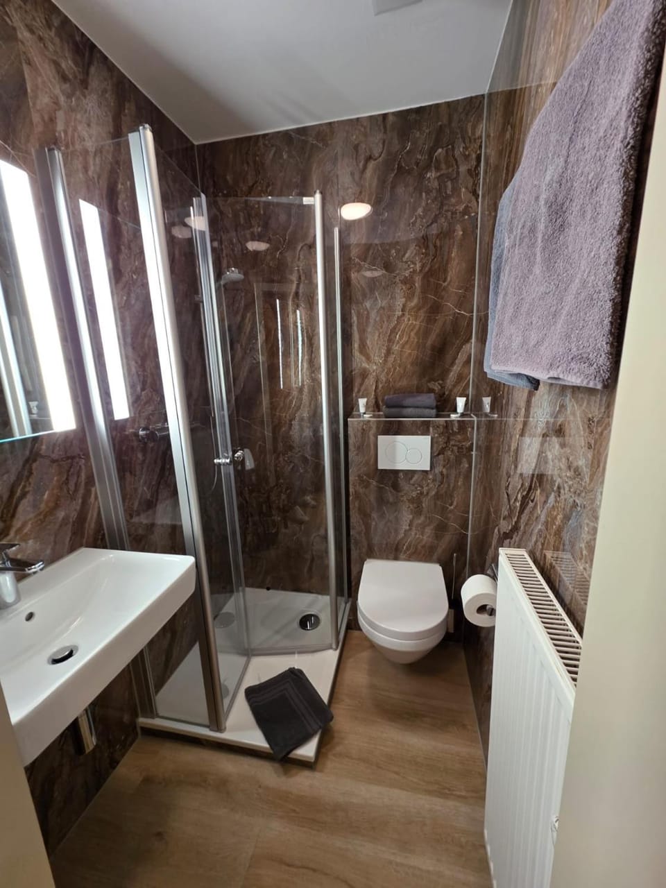 Gasthaus Pension DÖRENKRUG - Restaurant Bed and Breakfast in North Rhine-Westphalia
