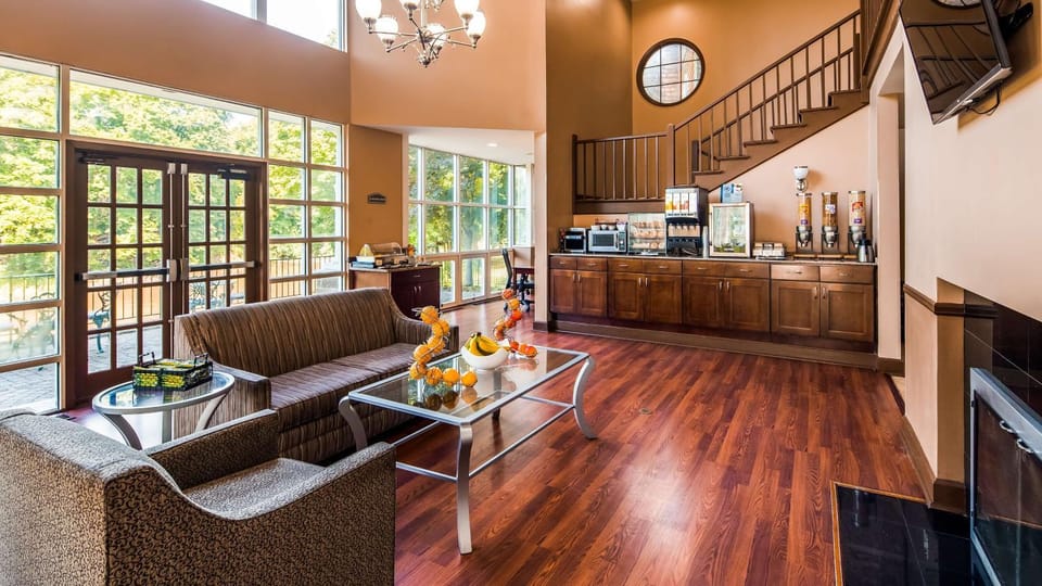 Lobby or reception, On site