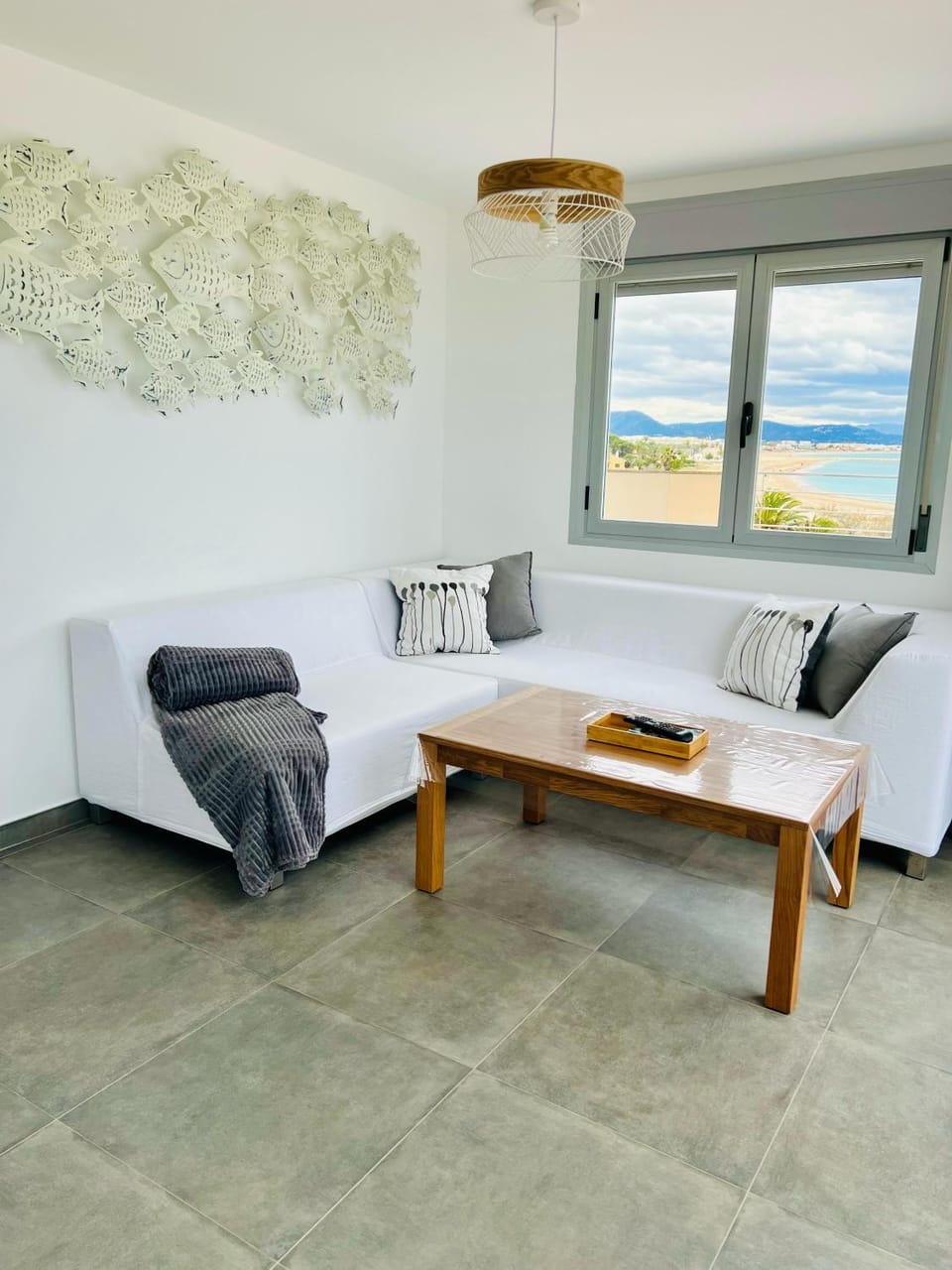 TV and multimedia, Living room, Sea view