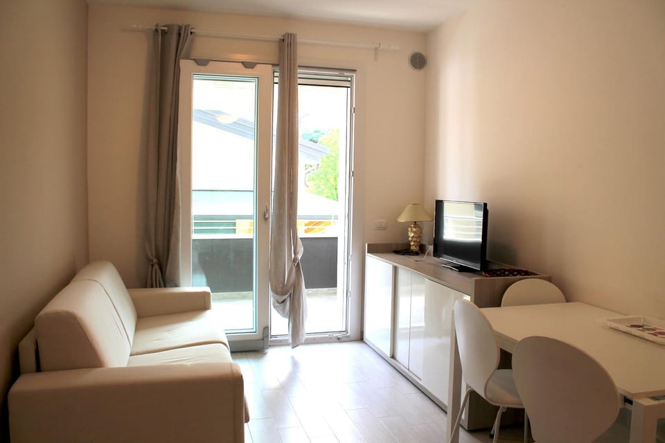 Balcony/Terrace, Living room, Dining area