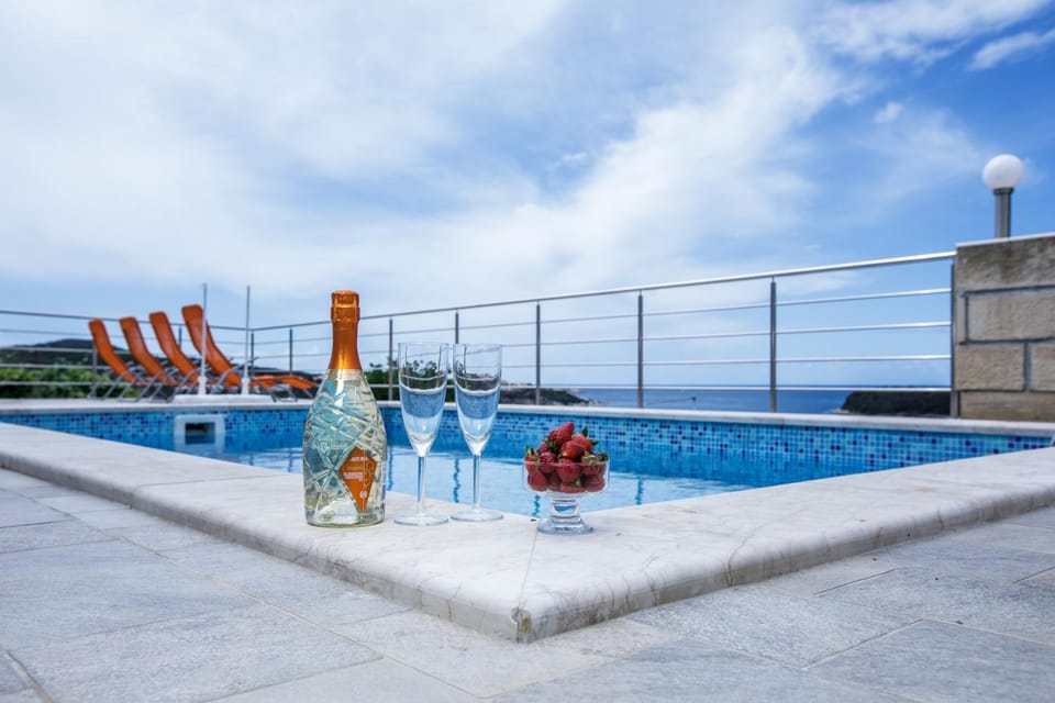 Oliva Apartments 1 Lozica Apartment in Dubrovnik-Neretva County
