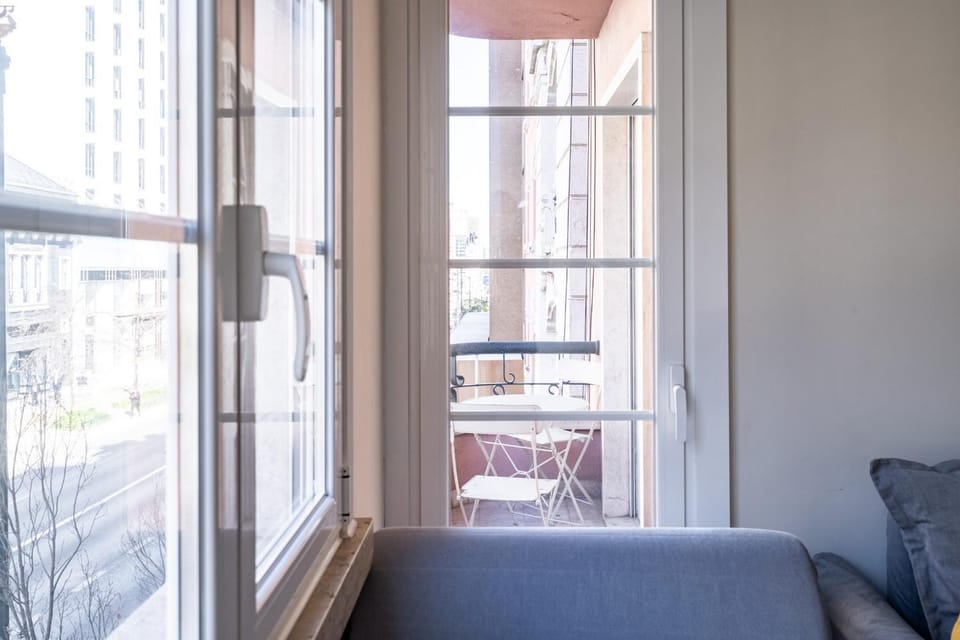 Balcony/Terrace, Living room