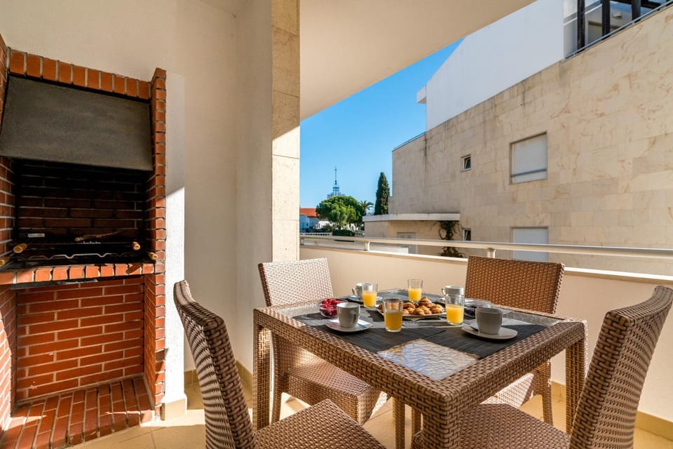 Balcony/Terrace, Dining area