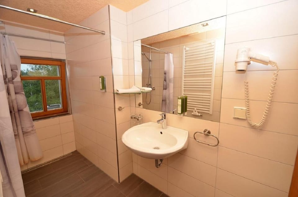 Landgasthof & Hotel Köhlerhütte Hotel in Dresden