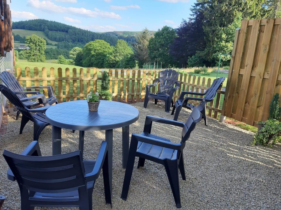 Patio, Garden, Balcony/Terrace, Garden view, Mountain view