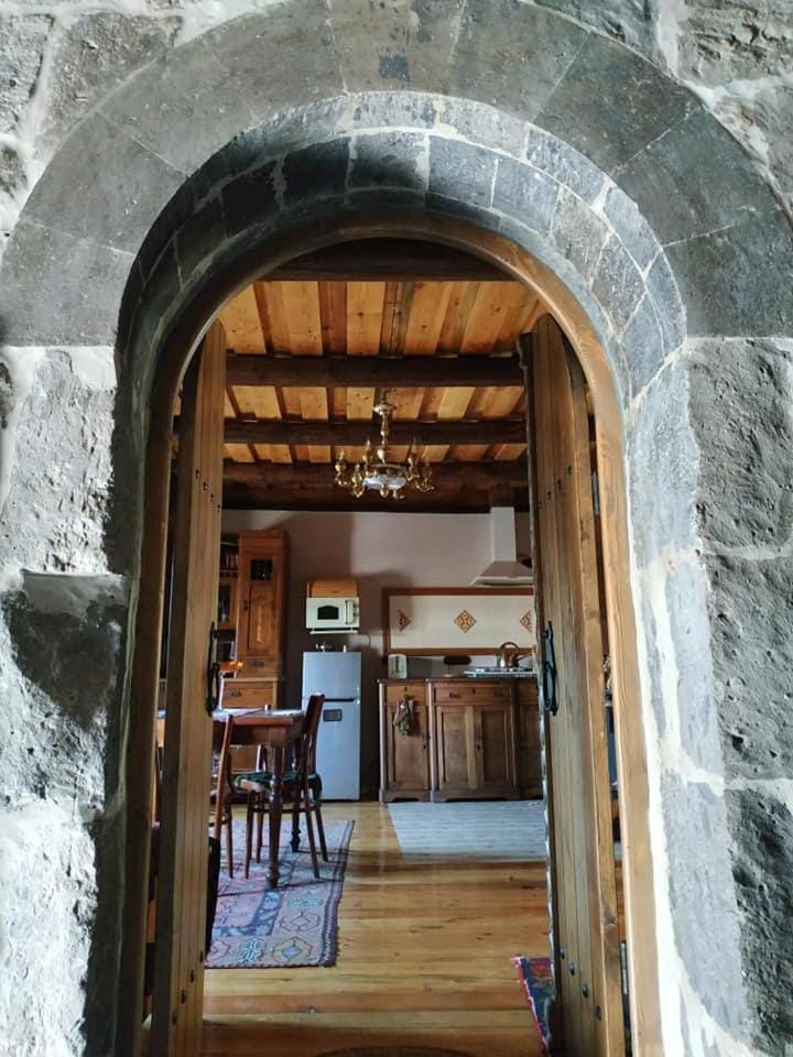 Hye Aspet Հայ Ասպետ Bed and Breakfast in Armenia