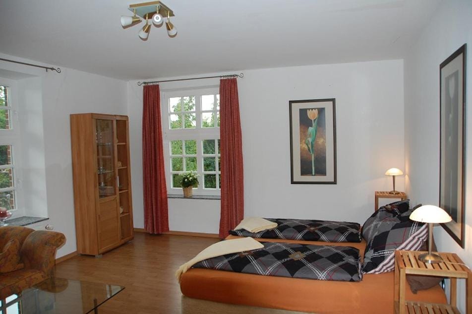 Photo of the whole room