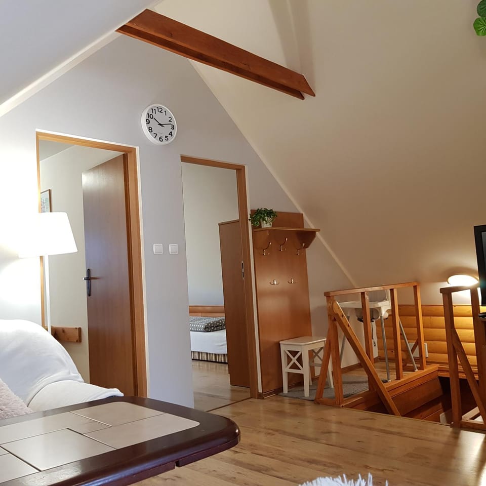 "Warszawianka" Apartment in Lower Silesian Voivodeship