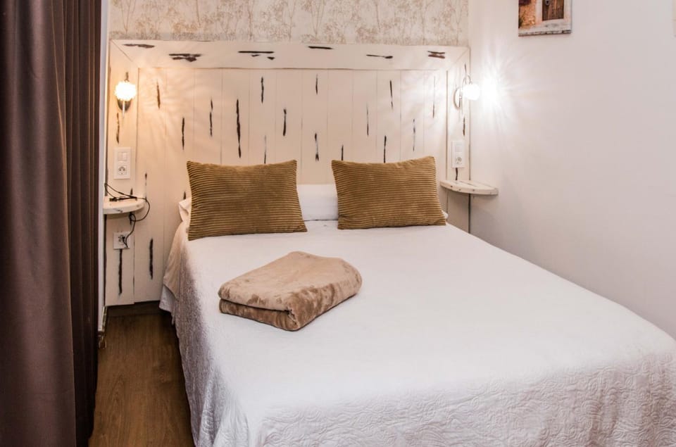 Casa da Balconada Bed and Breakfast in Santiago de Compostela